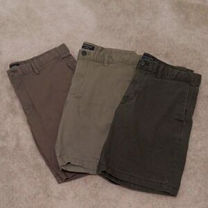 Bundle of 3 Banana Republic 9" Shorts